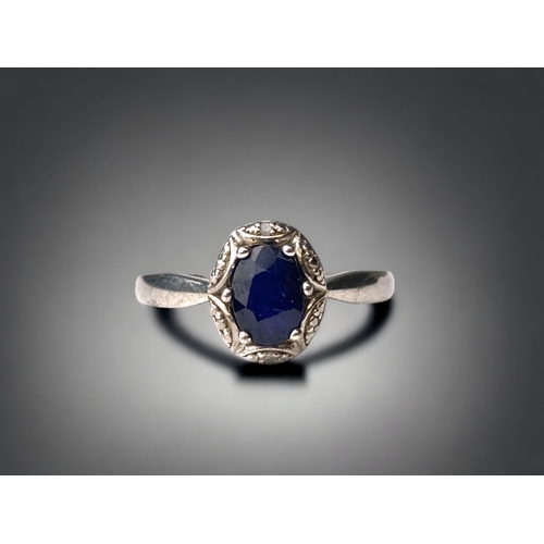 A 925 SILVER LADIES RING.SIZE - O