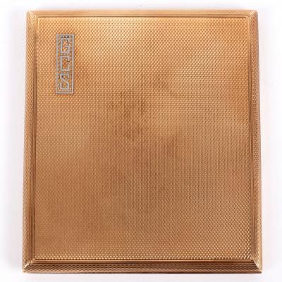 A 9ct gold cigarette case,