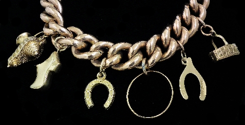 A 9ct gold hollow link curb