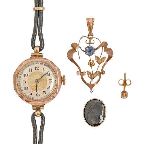 A 9ct gold lady's wristwatch,