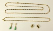 A 9ct gold rectangular loop li