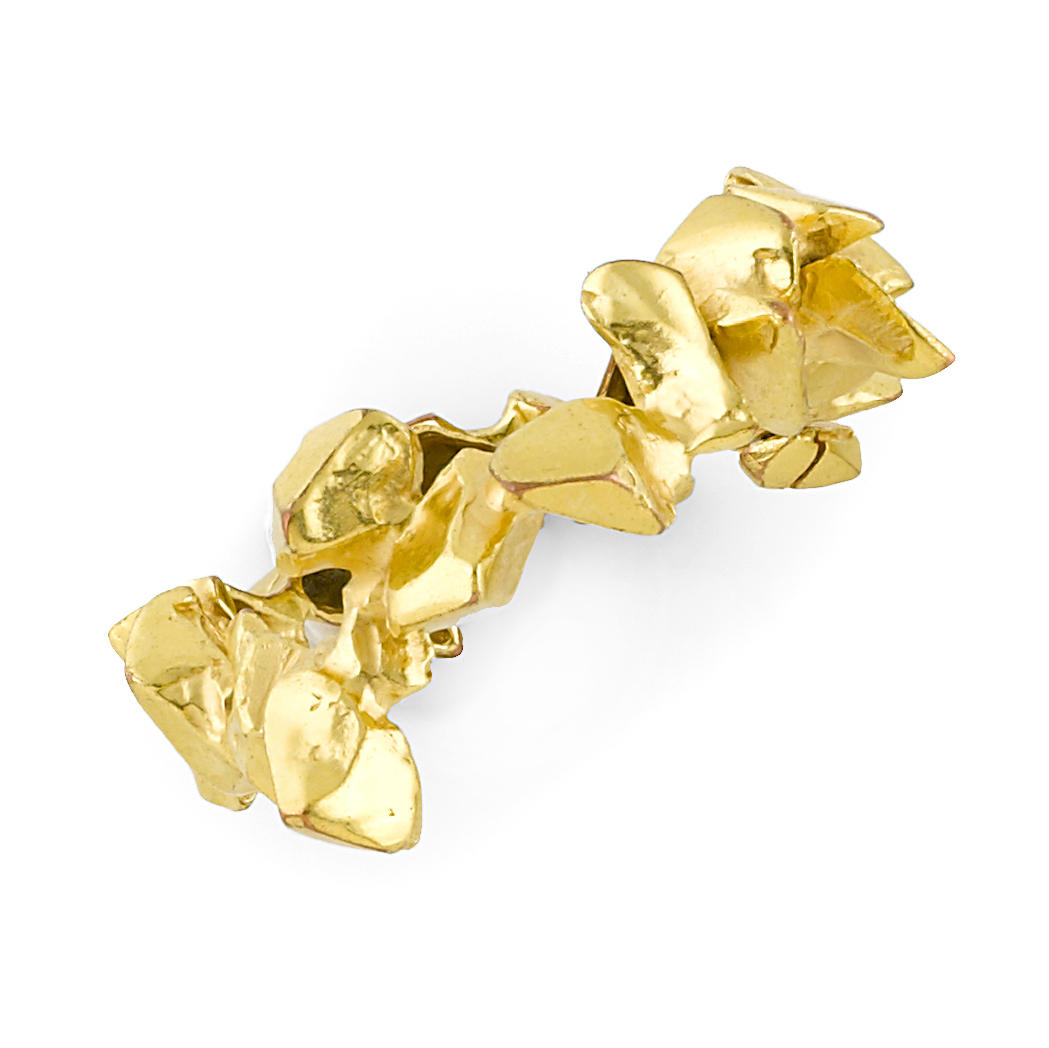 A Alicia Pealba for ArtCurial