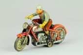 a/ ARNOLD ''MAC 700'' MOTORCYC