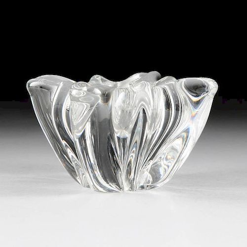 A BACCARAT CRYSTAL VASE, CIRCULAR