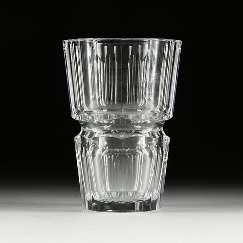 A BACCARAT LARGE CRYSTAL "EDITH"