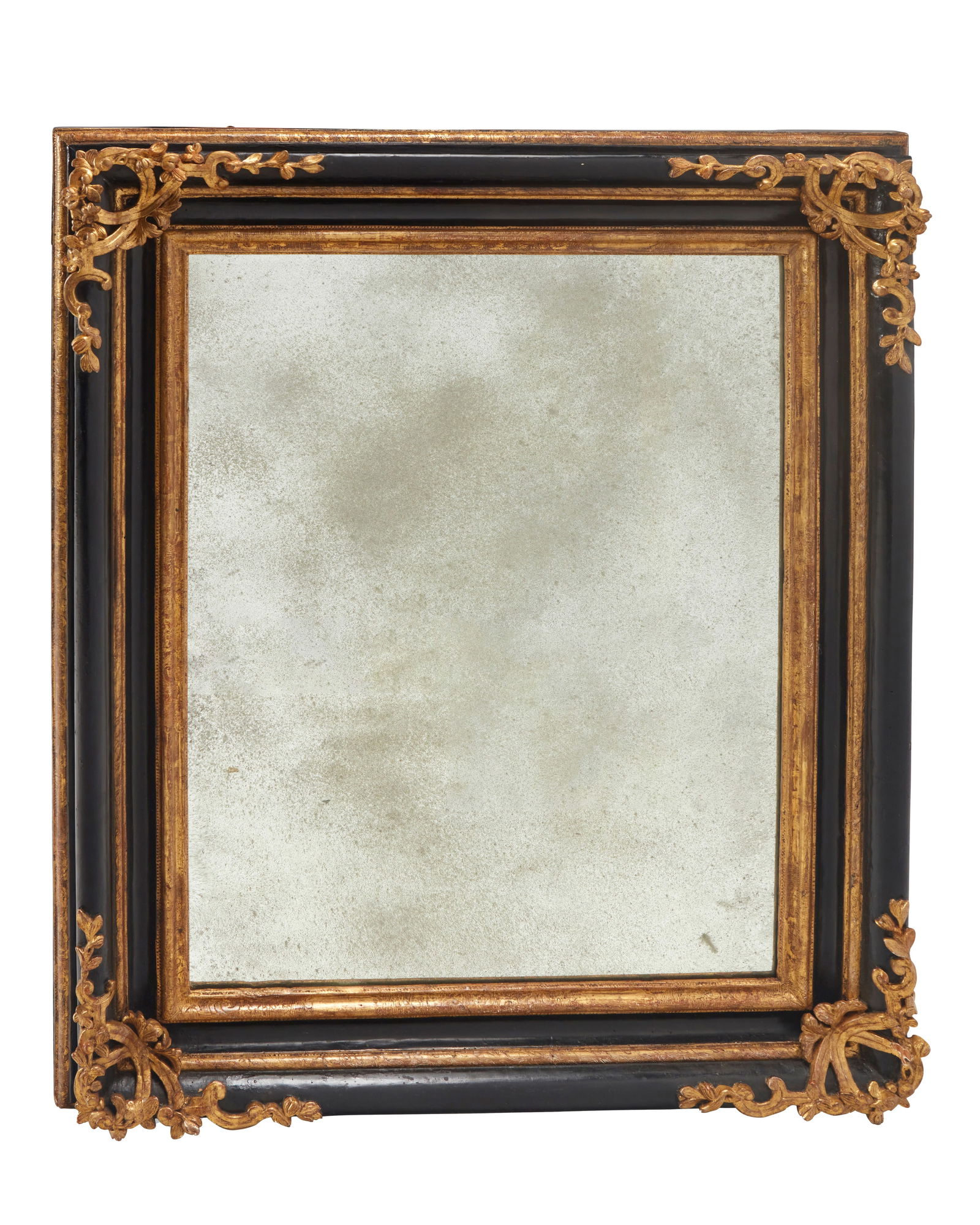 A BAROQUE-STYLE GILTWOOD AND