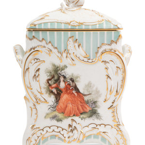 A Berlin (K.P.M) Porcelain Box