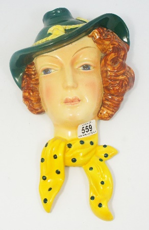 A Beswick Wall Pocket - Lady with