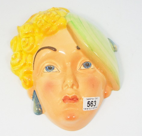 A Beswick Wall Pocket - Girl with