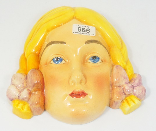 A Beswick Wall Pocket - Lady with