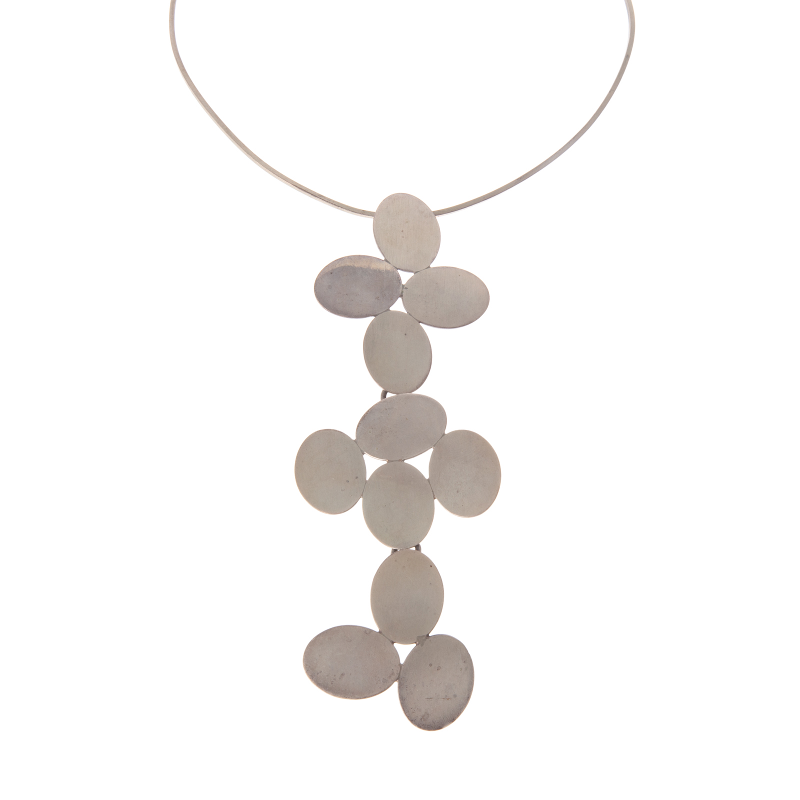 A BETTY COOKE NECKLACE IN