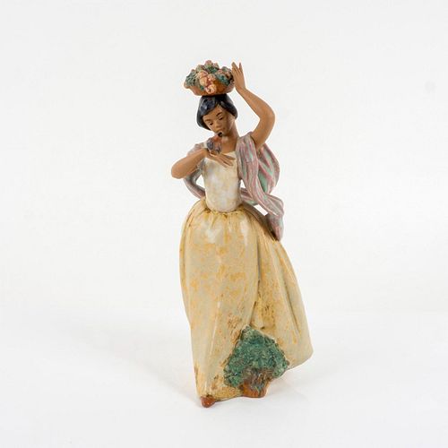A BIRD ON HAND 1012151 - LLADRO