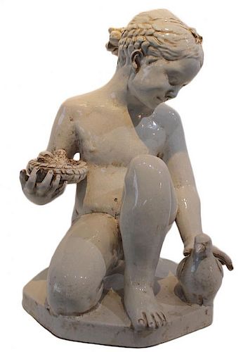 A BIRD'S NESTER, 20TH CENTURY