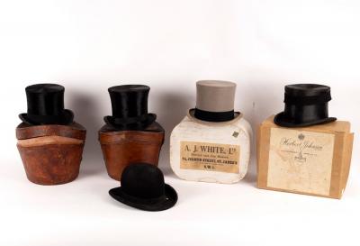 A black silk top hat, Lincoln