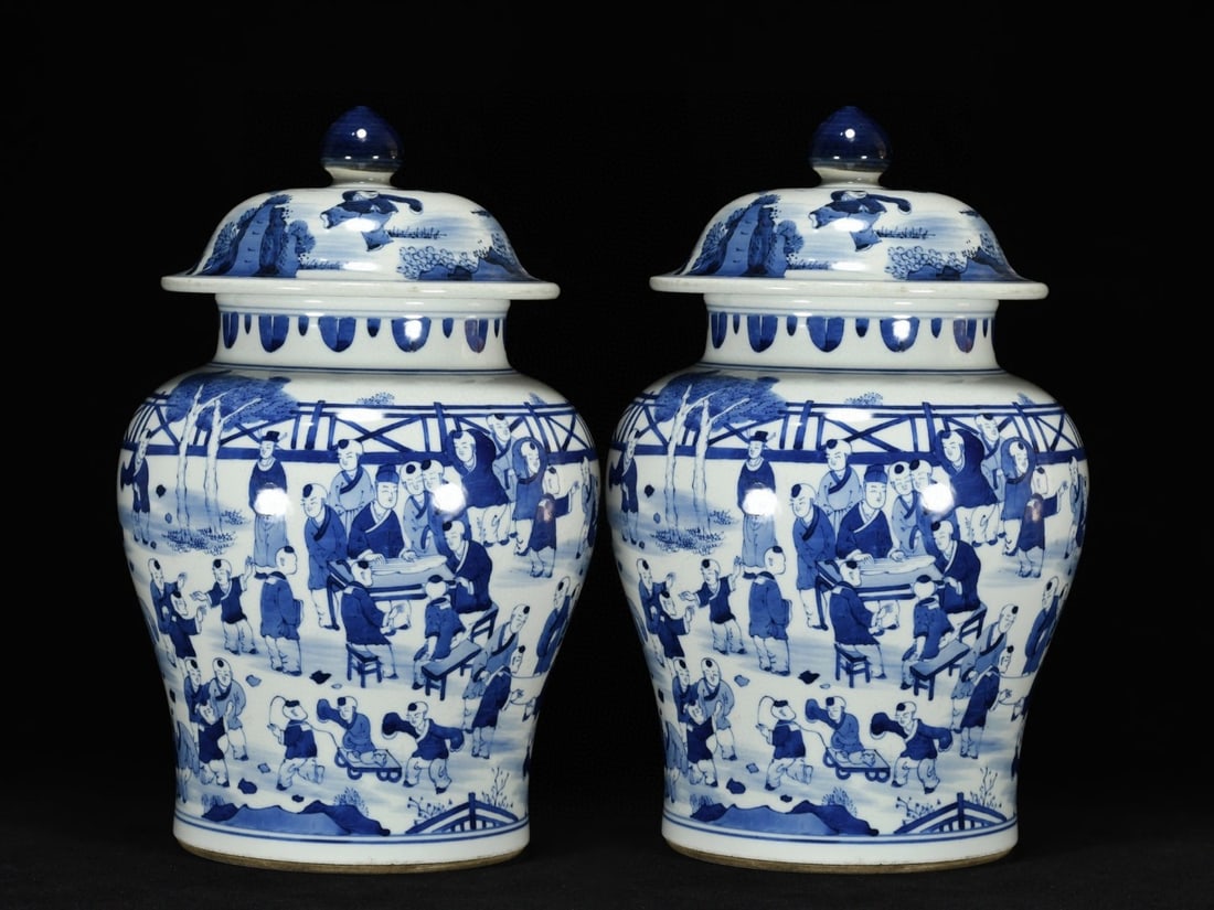 A BLUE AND WHITE 'HUNDRED BOYS'