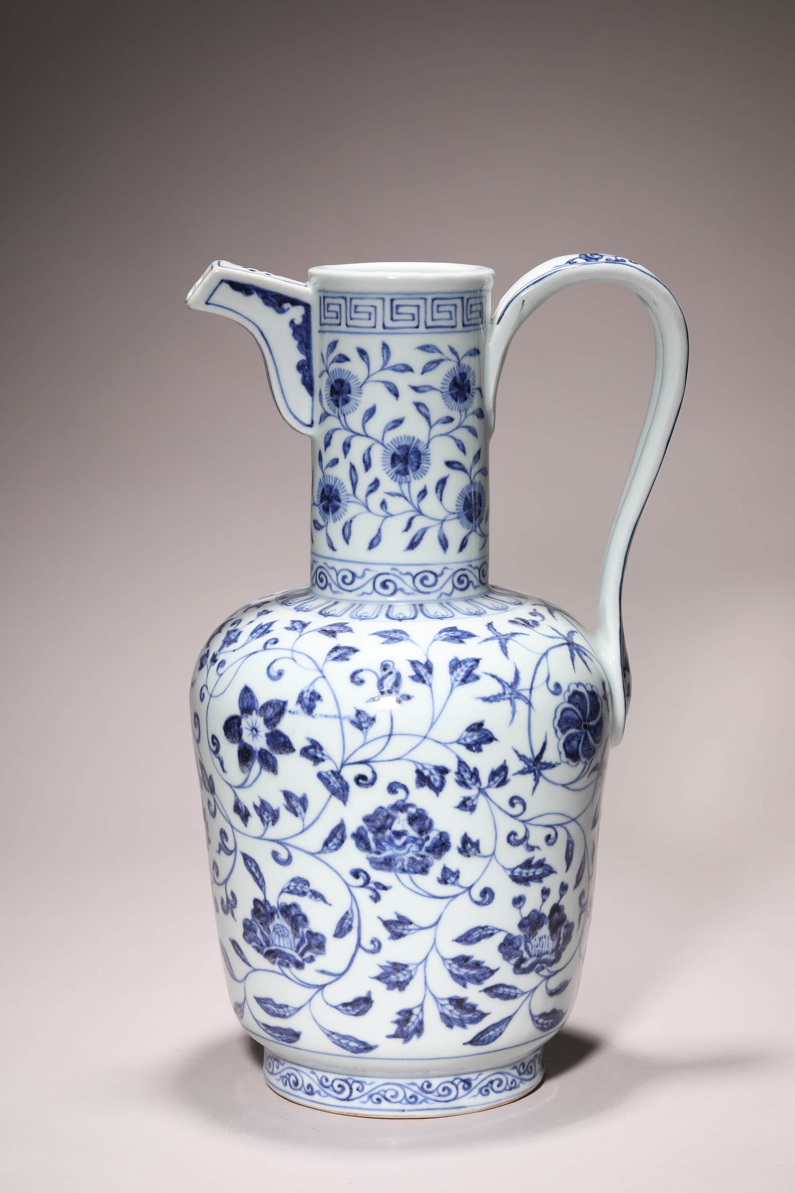 A BLUE AND WHITE 'INTERLOCKING