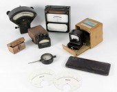 A box of gauges instruments et