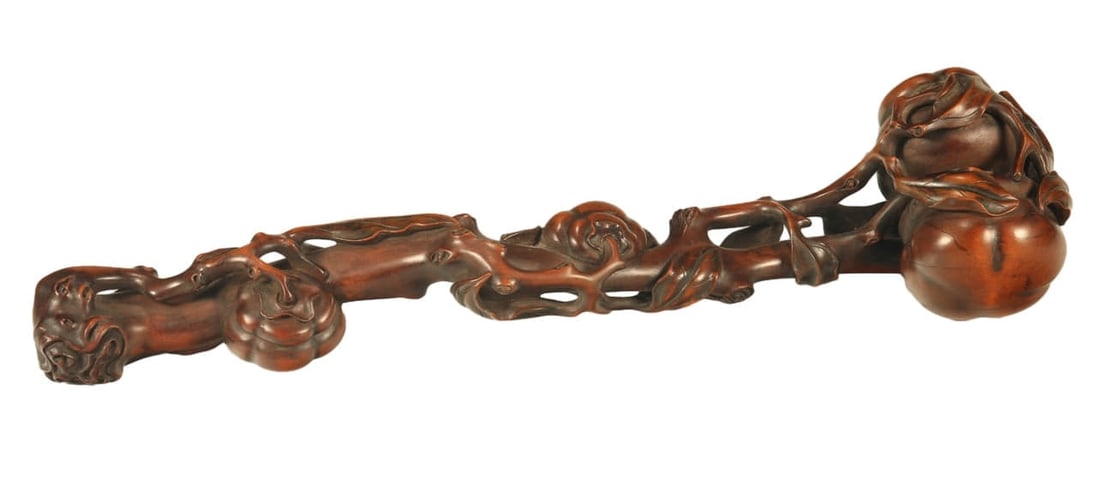 A BOXWOOD WOOD CARVING.A BOXWOOD