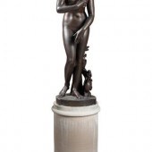 A Bronze Figure of Venus de Me
