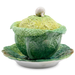 A Cabbage Form Ceramic Sauce Tureen