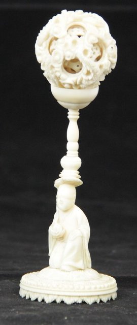 A Cantonese ivory concentric ball