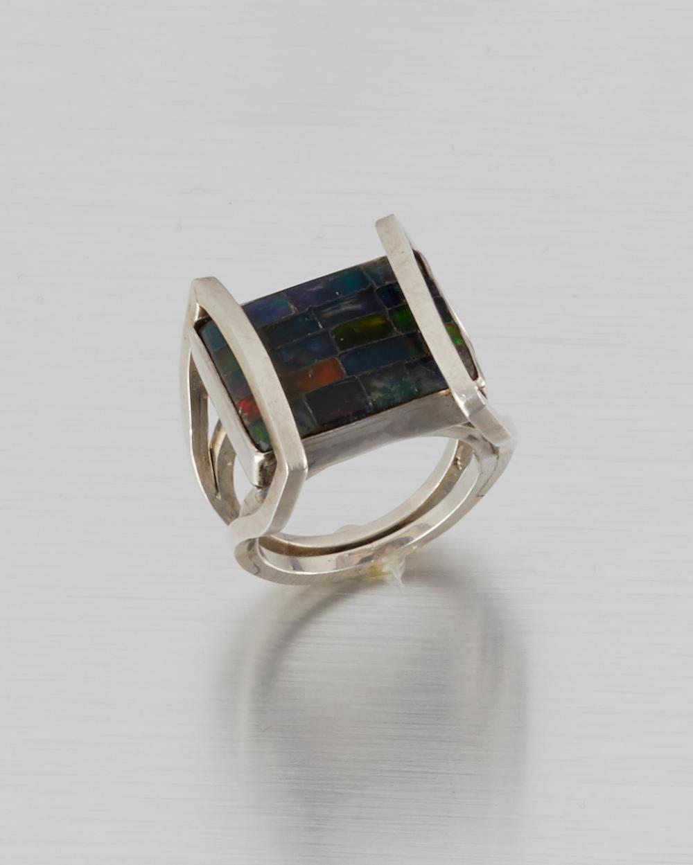 A CARMEN BECKMANN SILVER AND