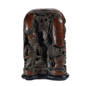 A CARVED ALOESWOOD DECORATION<