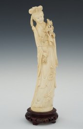 A Carved Ivory Quan Yin Well c