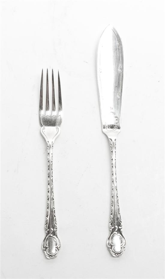 A Cased English Silverplate Fish