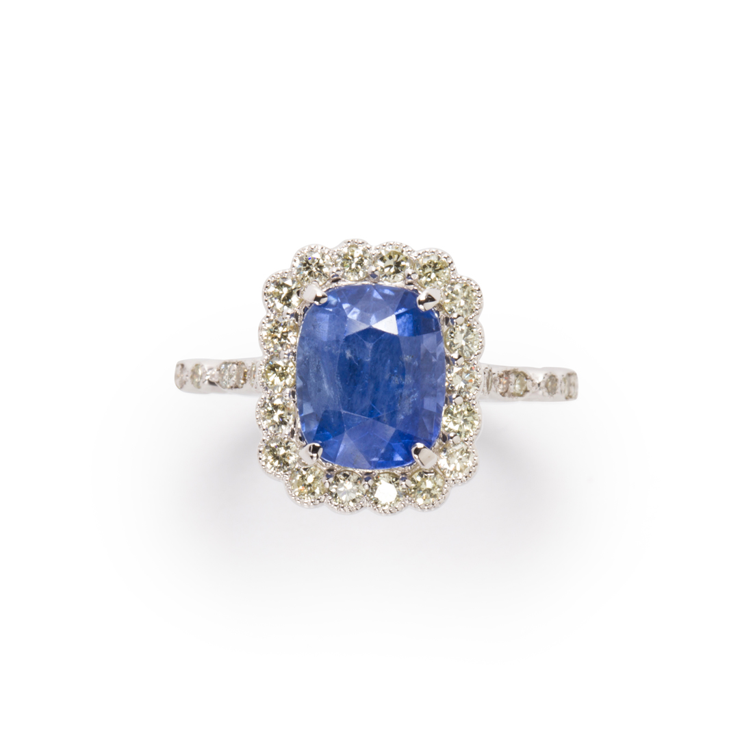 A CEYLON SAPPHIRE, DIAMOND AND