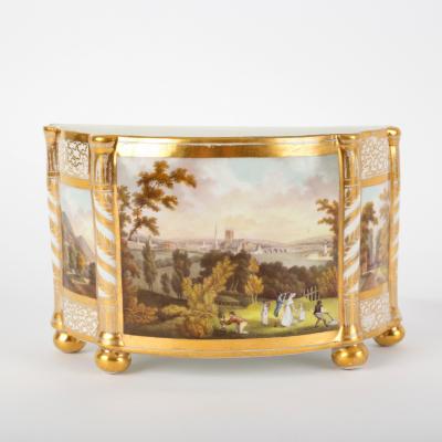 A Chamberlains D-shaped bough pot