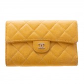 A CHANEL CAVIAR QUILTED LEATHE