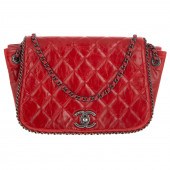 A CHANEL CC ACCORDION CHAIN AR