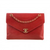 A CHANEL CHEVRON ENVELOPE FLAP