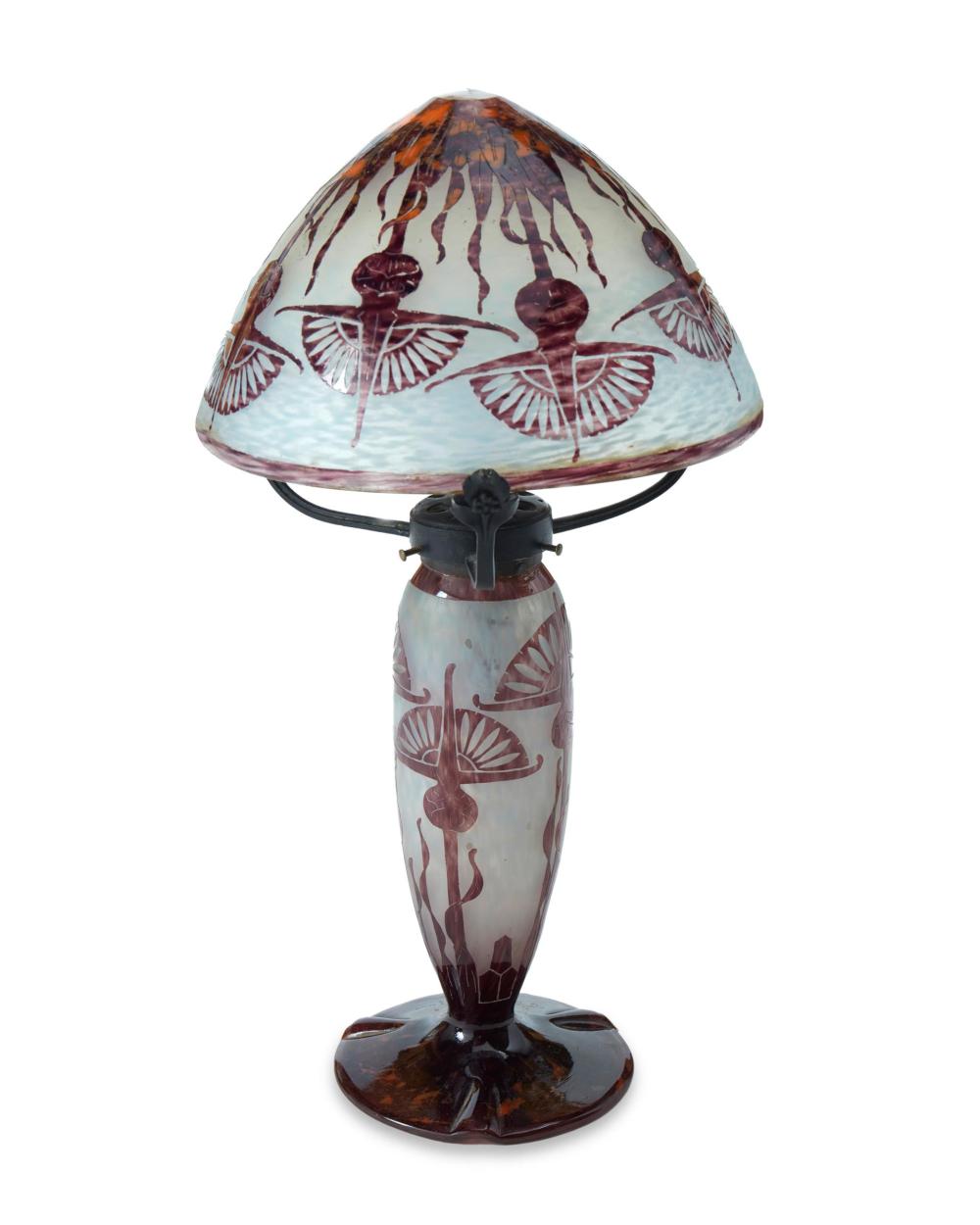 A CHARLES SCHNEIDER LE VERRE