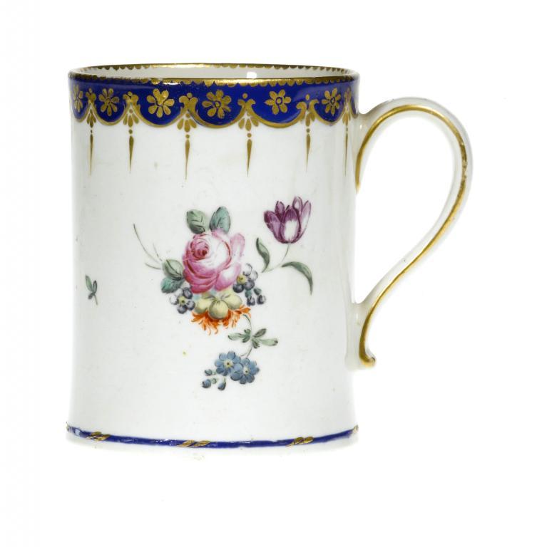 A CHELSEA-DERBY MUG painted in