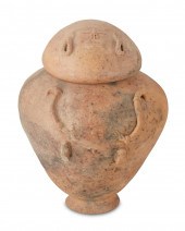 A CHIMILA CERAMIC URNA Chimila