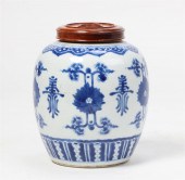 A CHINESE BLUE AND WHITE PORCE