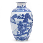 A CHINESE BLUE AND WHITE VASE<