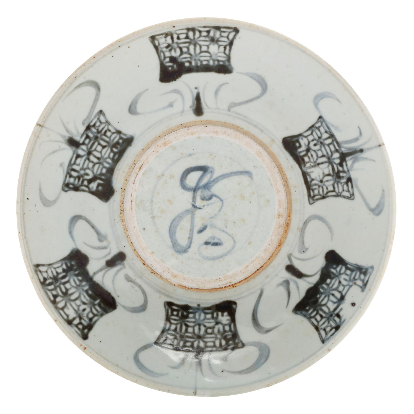 A CHINESE BLUE AND WHITE SWATOW