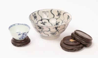 A Chinese blue and white bowl, Qing