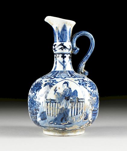 A CHINESE BLUE AND WHITE PAINTED
