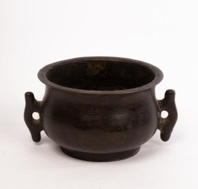 A Chinese bronze scholar's