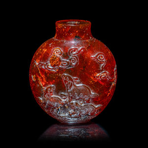 A Chinese Carved Amber Snuff Bottle