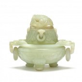 A CHINESE CARVED HARDSTONE CEN
