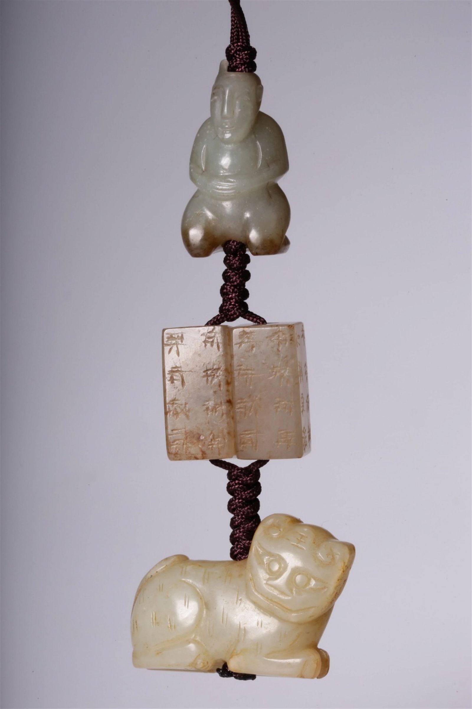 A CHINESE CARVED JADE