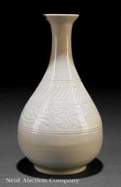 A Chinese Carved Xingyao or Di
