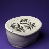A Chinese Cizhou Stoneware Pil
