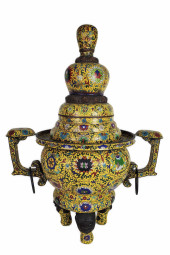 A CHINESE CLOISONN&#233; ENAME