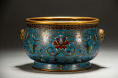 A CHINESE CLOISONNE ENAMEL CEN